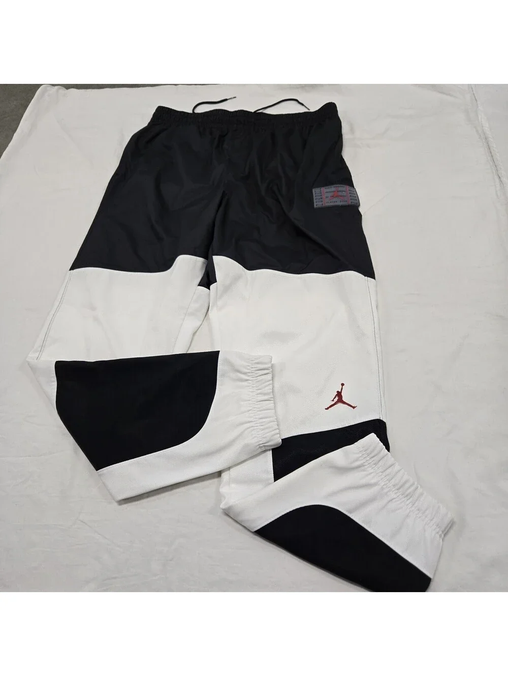 Men's LARGE Air Jordan Legacy AJ11 Concord Pants Black White Gym Red CU1504-010